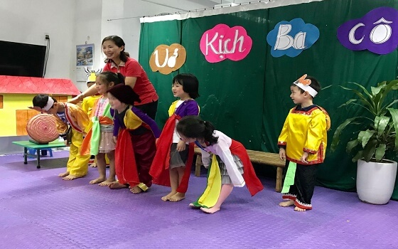 Học qua đóng kịch