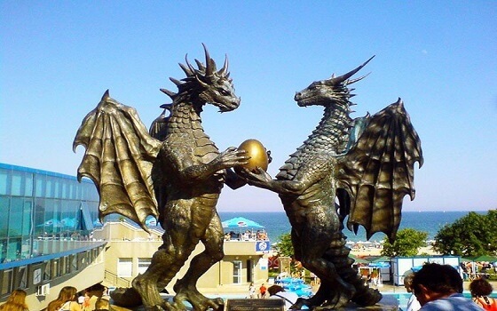 Tác phẩm điêu khắc 21