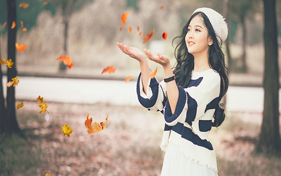 Cô gái đôi mươi, xin cứ ra sức chiều chuộng bản thân như công chúa. Phụ nữ ba mươi, xin hãy tự lập tự cường