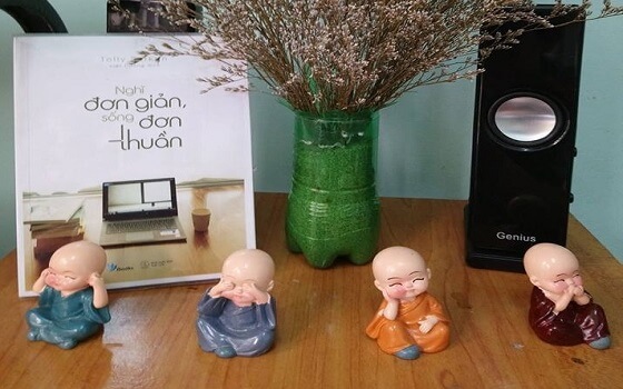 Sách Nghĩ đơn giản, Sống đơn thuần - Tolly Burkan